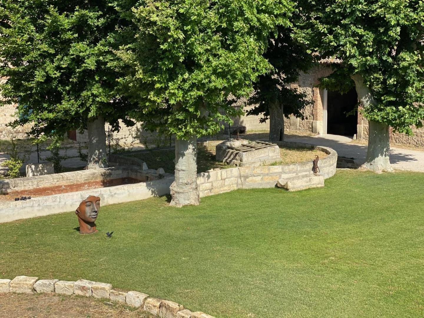 Mas De Bonnafoux Villa Beaucaire  Bagian luar foto